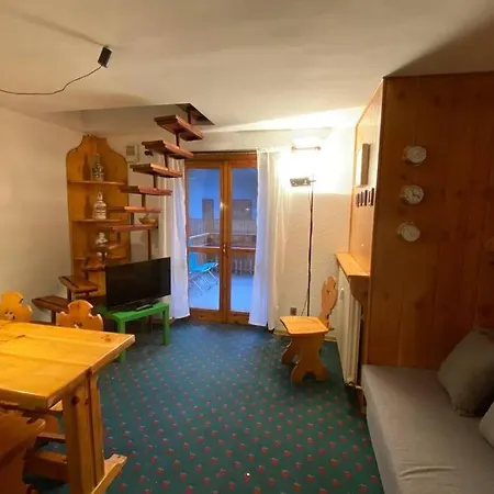 Su Due Livelli A Saint Jean Appartement *