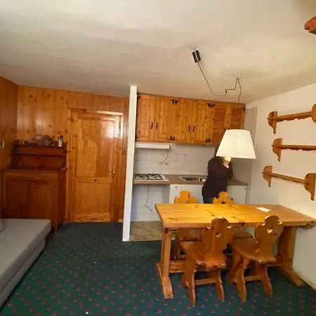 Appartement Su Due Livelli A Saint Jean *